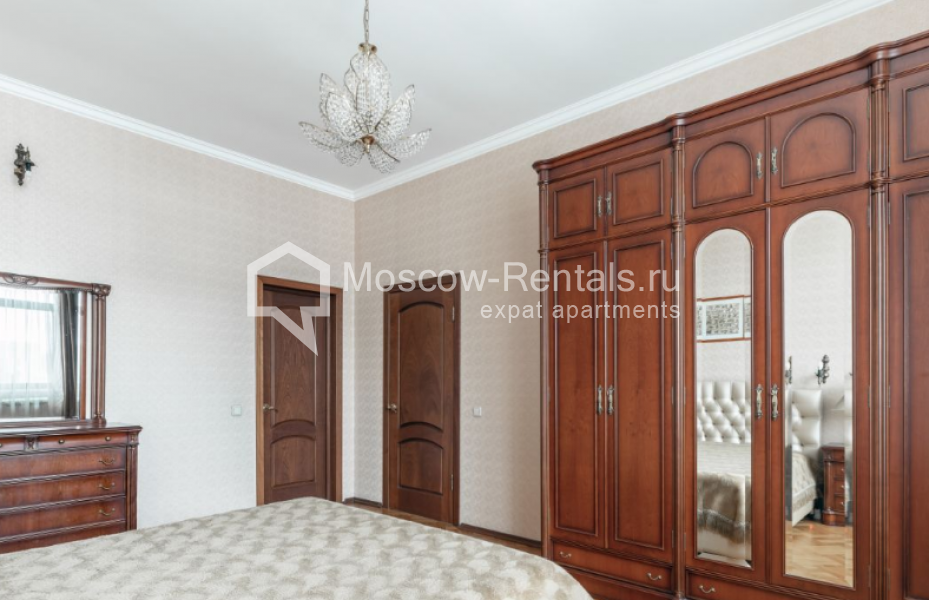 Photo #2 3-room (2 BR) apartment for <a href="http://moscow-rentals.ru/en/articles/long-term-rent" target="_blank">a long-term</a> rent
 in Russia, Moscow, 1st Tverskoi-Yamskoi lane, 11