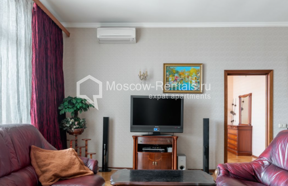 Photo #12 3-room (2 BR) apartment for <a href="http://moscow-rentals.ru/en/articles/long-term-rent" target="_blank">a long-term</a> rent
 in Russia, Moscow, 1st Tverskoi-Yamskoi lane, 11