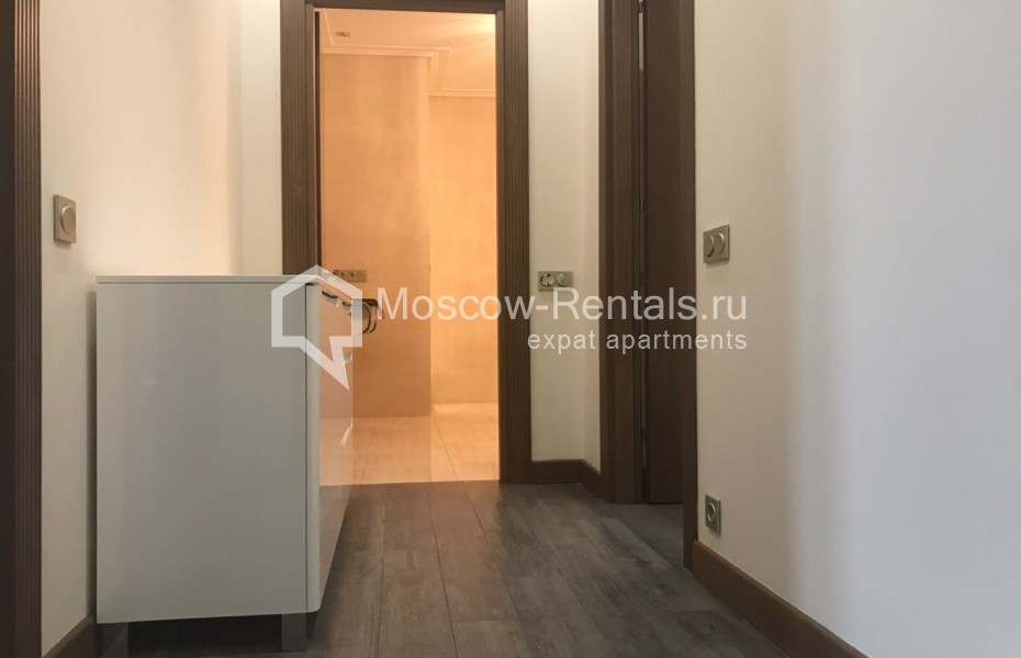 Photo #15 3-room (2 BR) apartment for <a href="http://moscow-rentals.ru/en/articles/long-term-rent" target="_blank">a long-term</a> rent
 in Russia, Moscow, Nezhinskaya str, 1 к.2