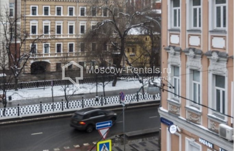 Photo #16 3-room (2 BR) apartment for <a href="http://moscow-rentals.ru/en/articles/long-term-rent" target="_blank">a long-term</a> rent
 in Russia, Moscow, Bolshoi Kiselnyi lane, 10
