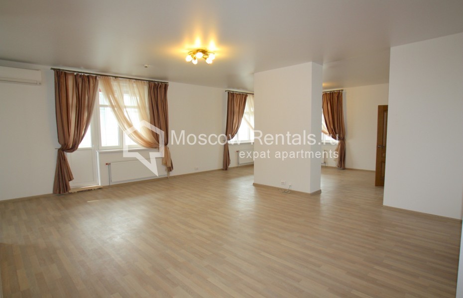 Photo #1 6-room (5 BR) apartment for <a href="http://moscow-rentals.ru/en/articles/long-term-rent" target="_blank">a long-term</a> rent
 in Russia, Moscow, Marshala Zhukova prospect, 78