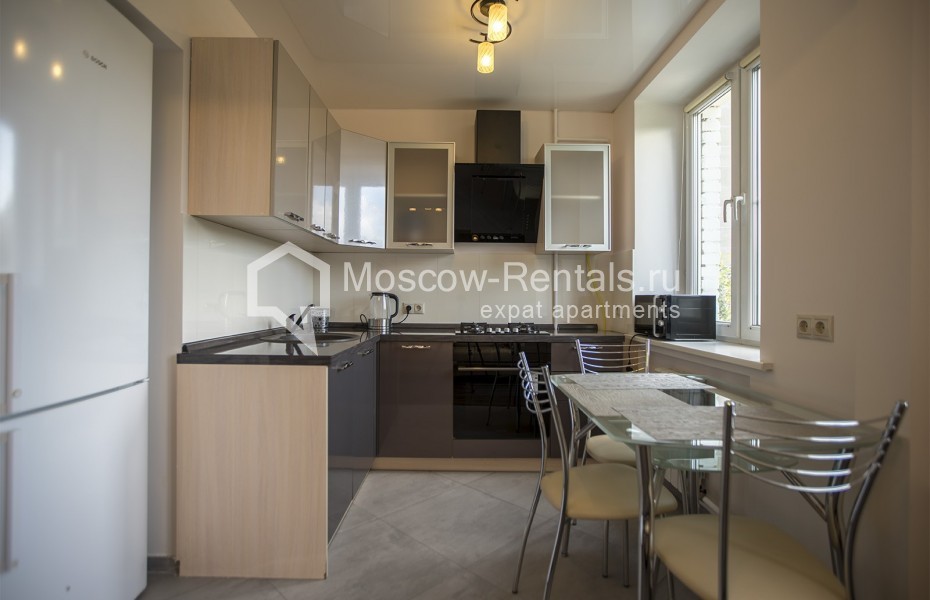 Photo #2 2-room (1 BR) apartment for <a href="http://moscow-rentals.ru/en/articles/long-term-rent" target="_blank">a long-term</a> rent
 in Russia, Moscow, Tatishcheva str, 17