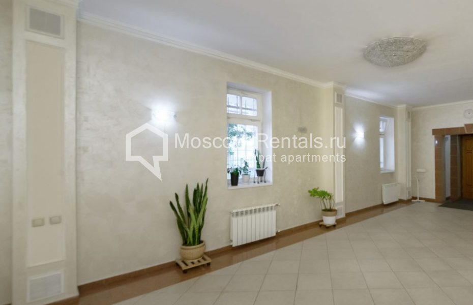 Photo #16 4-room (3 BR) apartment for <a href="http://moscow-rentals.ru/en/articles/long-term-rent" target="_blank">a long-term</a> rent
 in Russia, Moscow, Malaya Polyanka str, 5