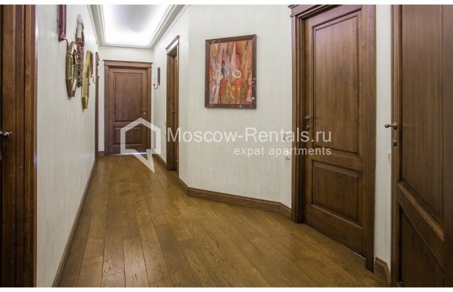 Photo #24 5-room (4 BR) apartment for <a href="http://moscow-rentals.ru/en/articles/long-term-rent" target="_blank">a long-term</a> rent
 in Russia, Moscow, Oktyabrskyi lane, 5