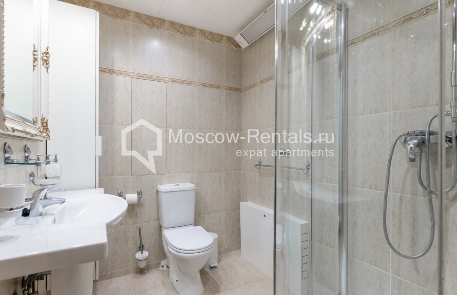 Photo #20 5-room (4 BR) apartment for <a href="http://moscow-rentals.ru/en/articles/long-term-rent" target="_blank">a long-term</a> rent
 in Russia, Moscow, Stoleshnikov lane, 9С3