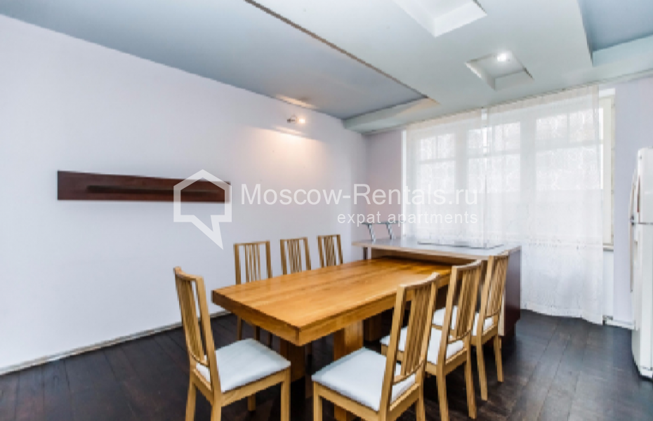 Photo #2 3-room (2 BR) apartment for <a href="http://moscow-rentals.ru/en/articles/long-term-rent" target="_blank">a long-term</a> rent
 in Russia, Moscow, 1st Smolenskyi, 17