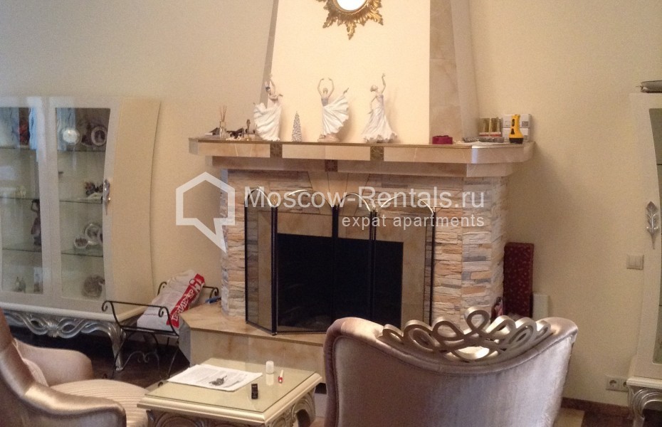 Photo #1 House for <a href="http://moscow-rentals.ru/en/articles/long-term-rent" target="_blank">a long-term</a> rent
 in Russia, Moscow, Batyushkova str, 2 - 3