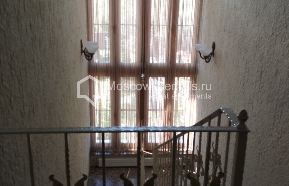 Photo #7 House for <a href="http://moscow-rentals.ru/en/articles/long-term-rent" target="_blank">a long-term</a> rent
 in Russia, Moscow, Batyushkova str, 2 - 3
