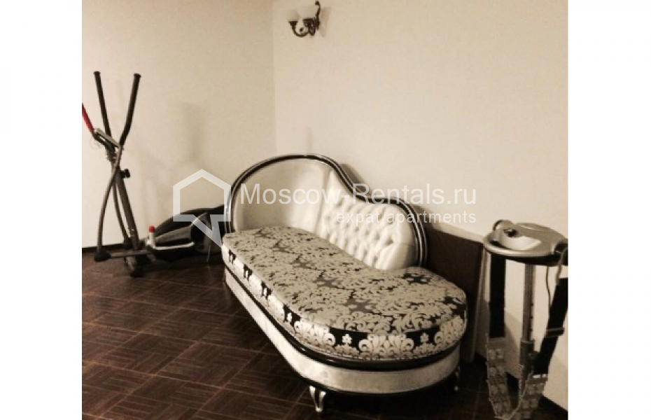 Photo #22 House for <a href="http://moscow-rentals.ru/en/articles/long-term-rent" target="_blank">a long-term</a> rent
 in Russia, Moscow, Batyushkova str, 2 - 3