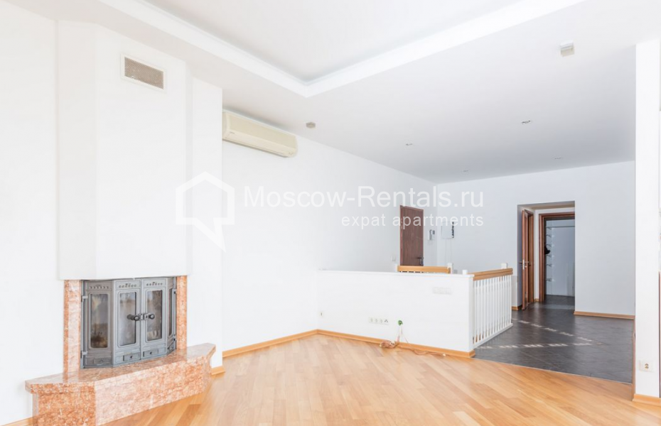 Photo #5 5-room (4 BR) apartment for <a href="http://moscow-rentals.ru/en/articles/long-term-rent" target="_blank">a long-term</a> rent
 in Russia, Moscow, Gazetnyi lane, 13