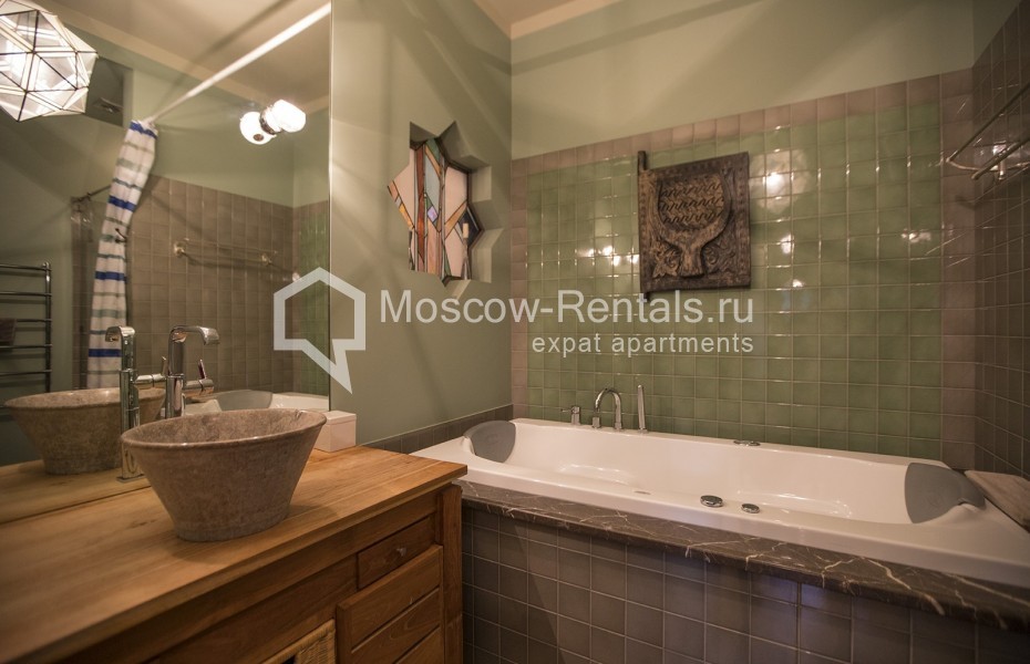 Photo #12 3-room (2 BR) apartment for <a href="http://moscow-rentals.ru/en/articles/long-term-rent" target="_blank">a long-term</a> rent
 in Russia, Moscow, 3rd Peschannaya str, 5 к 3