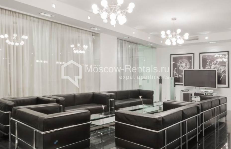 Photo #4 4-room (3 BR) apartment for <a href="http://moscow-rentals.ru/en/articles/long-term-rent" target="_blank">a long-term</a> rent
 in Russia, Moscow, New Arbat, 29