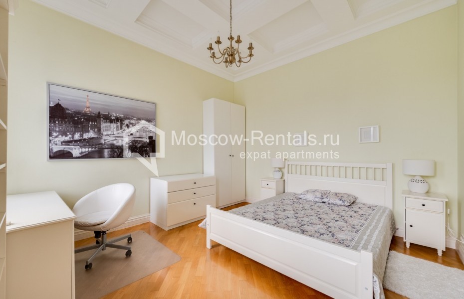 Photo #6 4-room (3 BR) apartment for <a href="http://moscow-rentals.ru/en/articles/long-term-rent" target="_blank">a long-term</a> rent
 in Russia, Moscow, 1st Kolobovskyi lane, 10С1