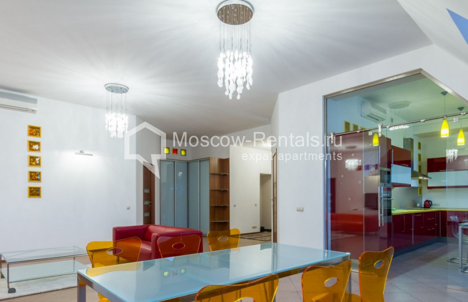 Photo #5 5-room (4 BR) apartment for <a href="http://moscow-rentals.ru/en/articles/long-term-rent" target="_blank">a long-term</a> rent
 in Russia, Moscow, Varsonofievskyi lane, 6