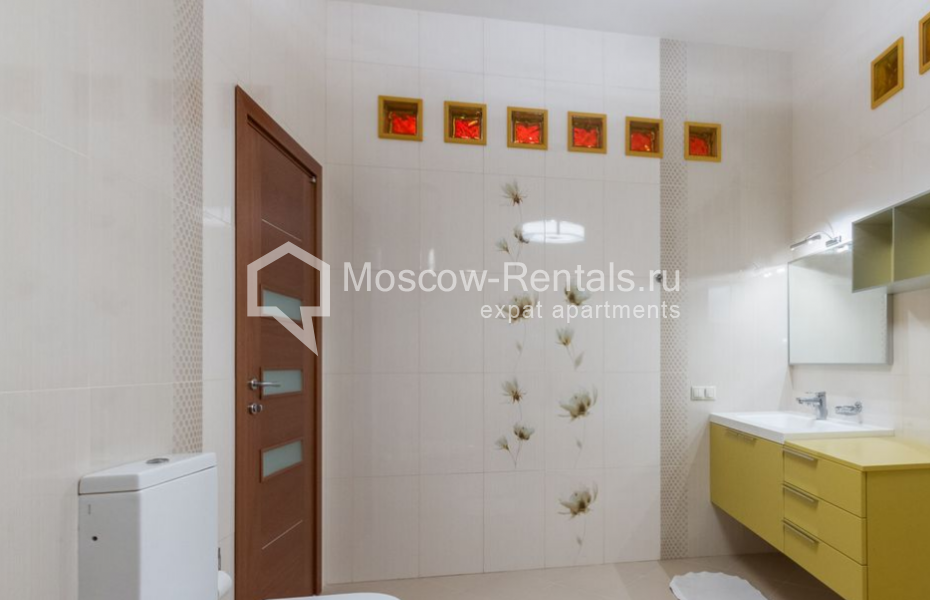 Photo #18 5-room (4 BR) apartment for <a href="http://moscow-rentals.ru/en/articles/long-term-rent" target="_blank">a long-term</a> rent
 in Russia, Moscow, Varsonofievskyi lane, 6