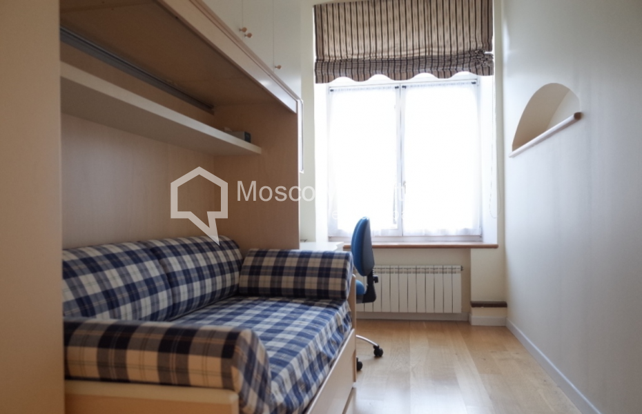 Photo #8 4-room (3 BR) apartment for <a href="http://moscow-rentals.ru/en/articles/long-term-rent" target="_blank">a long-term</a> rent
 in Russia, Moscow, Tverskaya str, 6 С 6