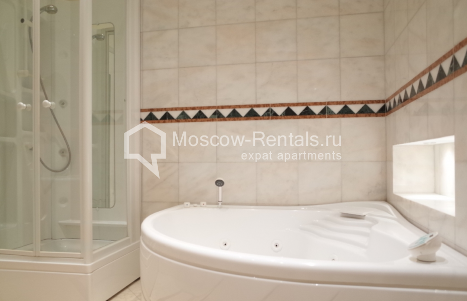 Photo #12 4-room (3 BR) apartment for <a href="http://moscow-rentals.ru/en/articles/long-term-rent" target="_blank">a long-term</a> rent
 in Russia, Moscow, Tverskaya str, 6 С 6