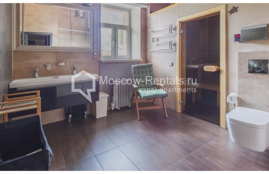 Photo #19 4-room (3 BR) apartment for <a href="http://moscow-rentals.ru/en/articles/long-term-rent" target="_blank">a long-term</a> rent
 in Russia, Moscow, Maroseika str, 9/2 С 8