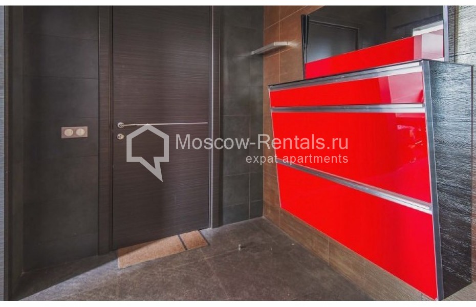 Photo #23 4-room (3 BR) apartment for <a href="http://moscow-rentals.ru/en/articles/long-term-rent" target="_blank">a long-term</a> rent
 in Russia, Moscow, Maroseika str, 9/2 С 8