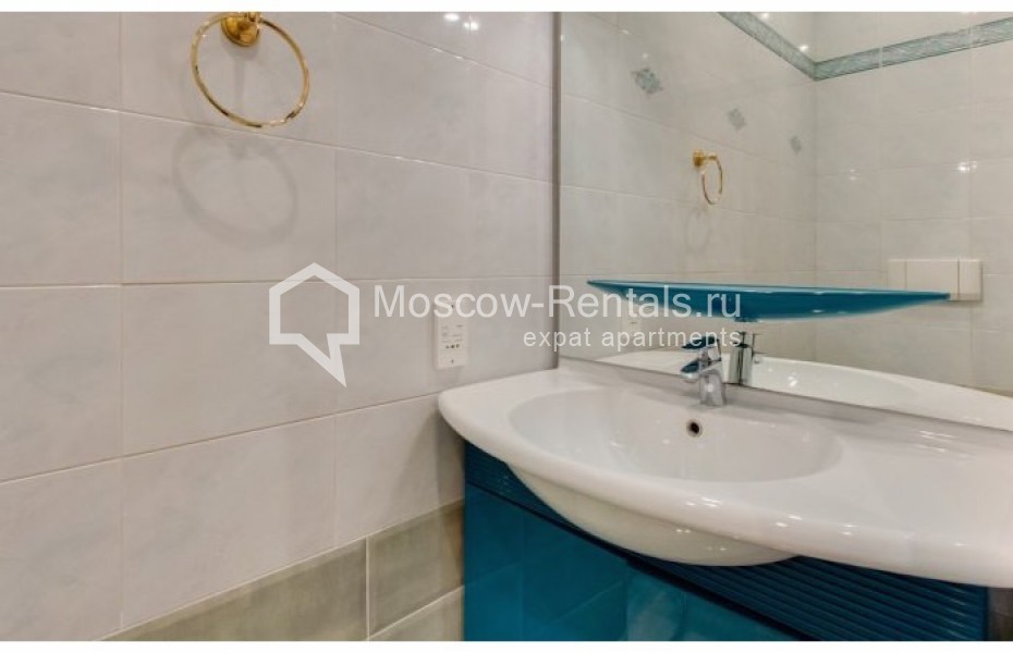 Photo #7 4-room (3 BR) apartment for <a href="http://moscow-rentals.ru/en/articles/long-term-rent" target="_blank">a long-term</a> rent
 in Russia, Moscow, Smolenskyi blv, 22/14