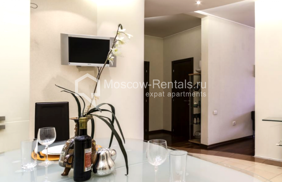 Photo #1 4-room (3 BR) apartment for <a href="http://moscow-rentals.ru/en/articles/long-term-rent" target="_blank">a long-term</a> rent
 in Russia, Moscow, Botanicheskyi lane, 16
