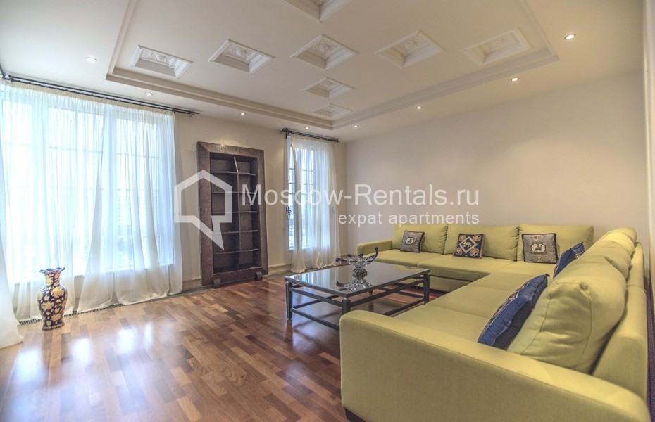 Photo #23 7-room (6 BR) apartment for <a href="http://moscow-rentals.ru/en/articles/long-term-rent" target="_blank">a long-term</a> rent
 in Russia, Moscow, 1st Smolenskyi lane, 17