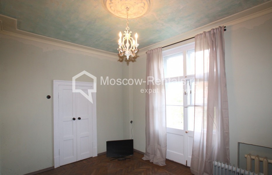 Photo #4 3-room (2 BR) apartment for <a href="http://moscow-rentals.ru/en/articles/long-term-rent" target="_blank">a long-term</a> rent
 in Russia, Moscow, Narodnaya str, 13