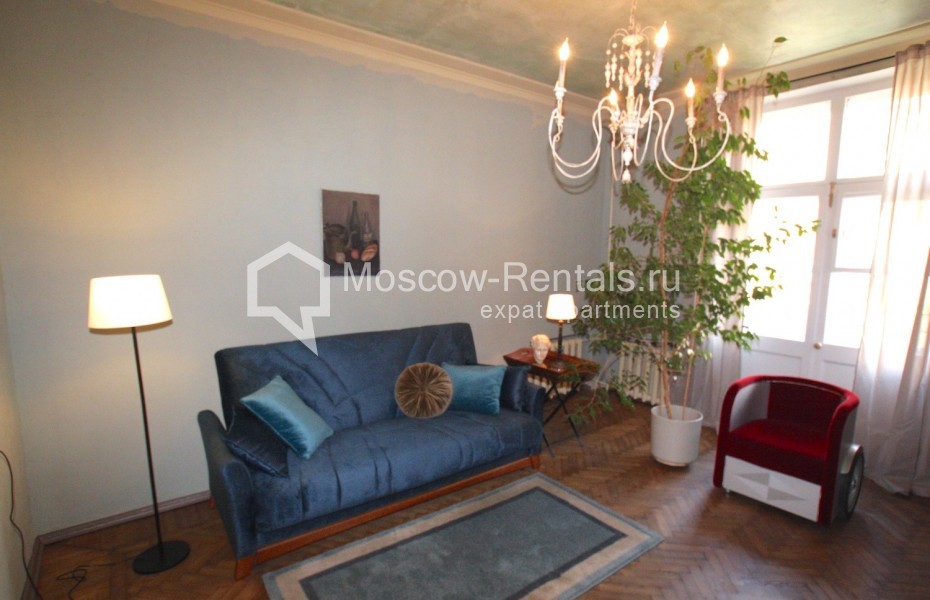 Photo #3 3-room (2 BR) apartment for <a href="http://moscow-rentals.ru/en/articles/long-term-rent" target="_blank">a long-term</a> rent
 in Russia, Moscow, Narodnaya str, 13