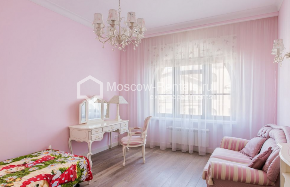 Photo #16 6-room (5 BR) apartment for <a href="http://moscow-rentals.ru/en/articles/long-term-rent" target="_blank">a long-term</a> rent
 in Russia, Moscow, Fadeeva str, 4А