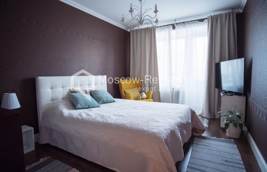 Photo #7 3-room (2 BR) apartment for <a href="http://moscow-rentals.ru/en/articles/long-term-rent" target="_blank">a long-term</a> rent
 in Russia, Moscow, Dorogomilovskaya str, 16