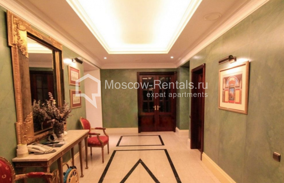 Photo #13 6-room (5 BR) apartment for <a href="http://moscow-rentals.ru/en/articles/long-term-rent" target="_blank">a long-term</a> rent
 in Russia, Moscow, 1st Spasonolivkovskyi lane, 20