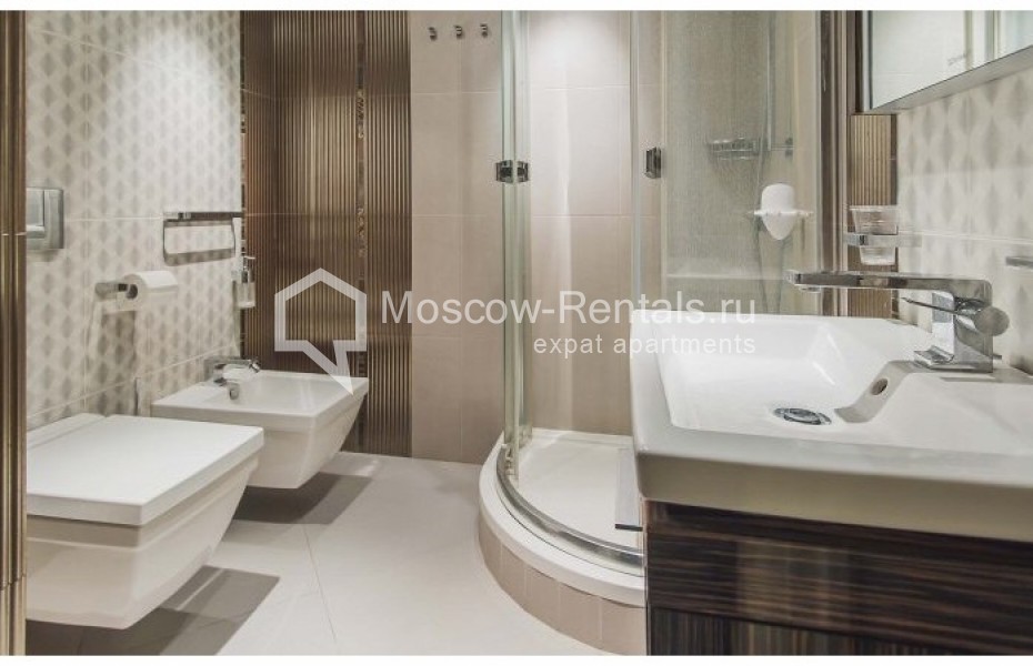 Photo #16 5-room (4 BR) apartment for <a href="http://moscow-rentals.ru/en/articles/long-term-rent" target="_blank">a long-term</a> rent
 in Russia, Moscow, Neglinnaya str, 18 С1