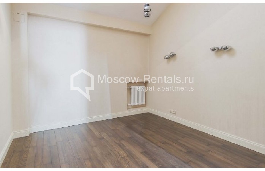 Photo #14 5-room (4 BR) apartment for <a href="http://moscow-rentals.ru/en/articles/long-term-rent" target="_blank">a long-term</a> rent
 in Russia, Moscow, Neglinnaya str, 18 С1