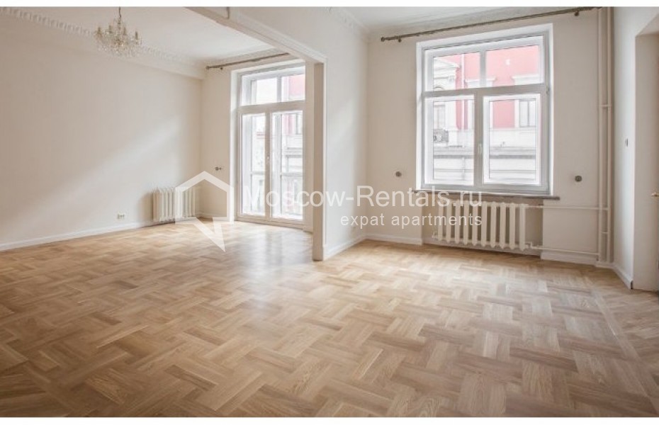 Photo #2 5-room (4 BR) apartment for <a href="http://moscow-rentals.ru/en/articles/long-term-rent" target="_blank">a long-term</a> rent
 in Russia, Moscow, Tverskaya str, 15