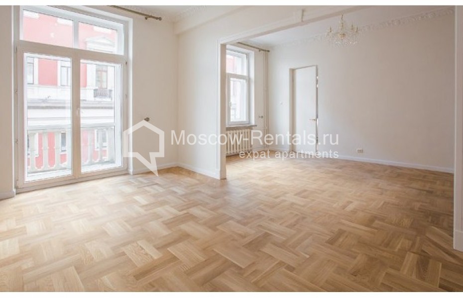 Photo #3 5-room (4 BR) apartment for <a href="http://moscow-rentals.ru/en/articles/long-term-rent" target="_blank">a long-term</a> rent
 in Russia, Moscow, Tverskaya str, 15