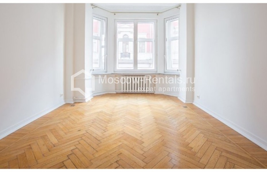 Photo #1 5-room (4 BR) apartment for <a href="http://moscow-rentals.ru/en/articles/long-term-rent" target="_blank">a long-term</a> rent
 in Russia, Moscow, Tverskaya str, 15
