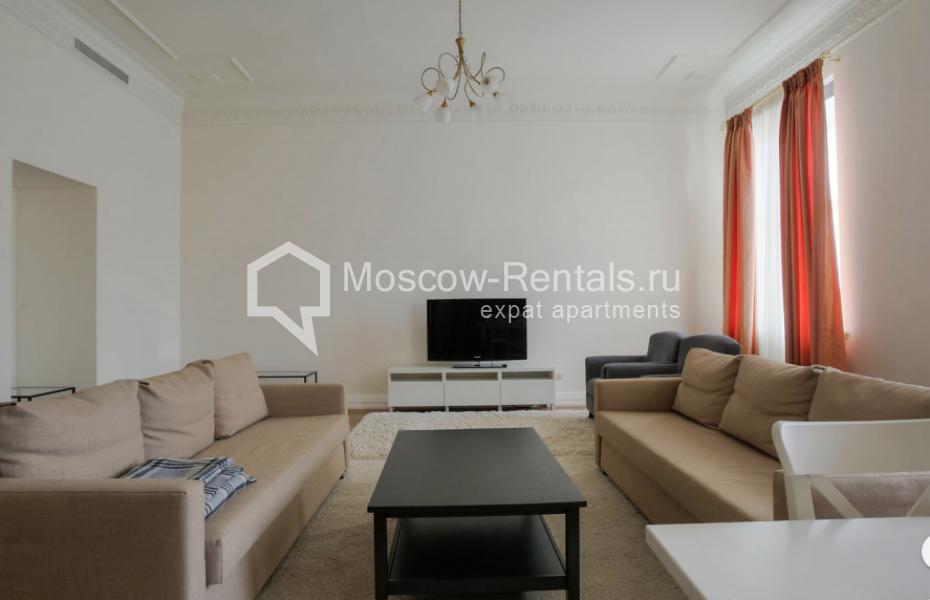 Photo #6 4-room (3 BR) apartment for <a href="http://moscow-rentals.ru/en/articles/long-term-rent" target="_blank">a long-term</a> rent
 in Russia, Moscow, Sretenskyi blv, 6/1
