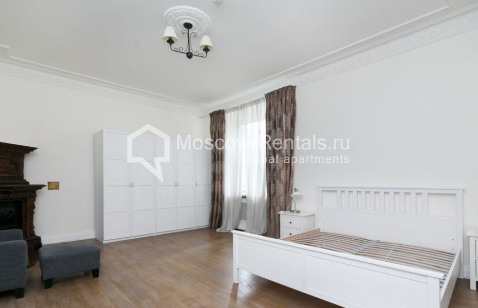 Photo #11 4-room (3 BR) apartment for <a href="http://moscow-rentals.ru/en/articles/long-term-rent" target="_blank">a long-term</a> rent
 in Russia, Moscow, Sretenskyi blv, 6/1