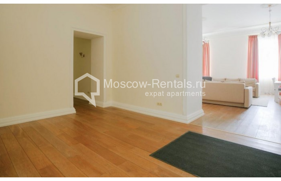 Photo #18 4-room (3 BR) apartment for <a href="http://moscow-rentals.ru/en/articles/long-term-rent" target="_blank">a long-term</a> rent
 in Russia, Moscow, Sretenskyi blv, 6/1