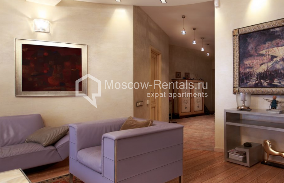 Photo #5 4-room (3 BR) apartment for <a href="http://moscow-rentals.ru/en/articles/long-term-rent" target="_blank">a long-term</a> rent
 in Russia, Moscow, B. Kharitonievskyi lane, 20/2