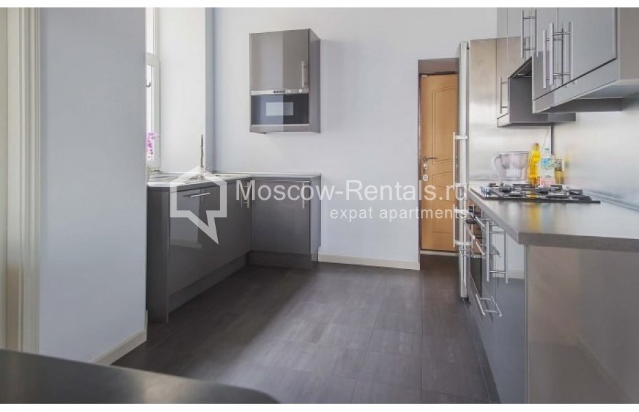 Photo #7 4-room (3 BR) apartment for <a href="http://moscow-rentals.ru/en/articles/long-term-rent" target="_blank">a long-term</a> rent
 in Russia, Moscow, Kolokolnikov lane, 24 C 3