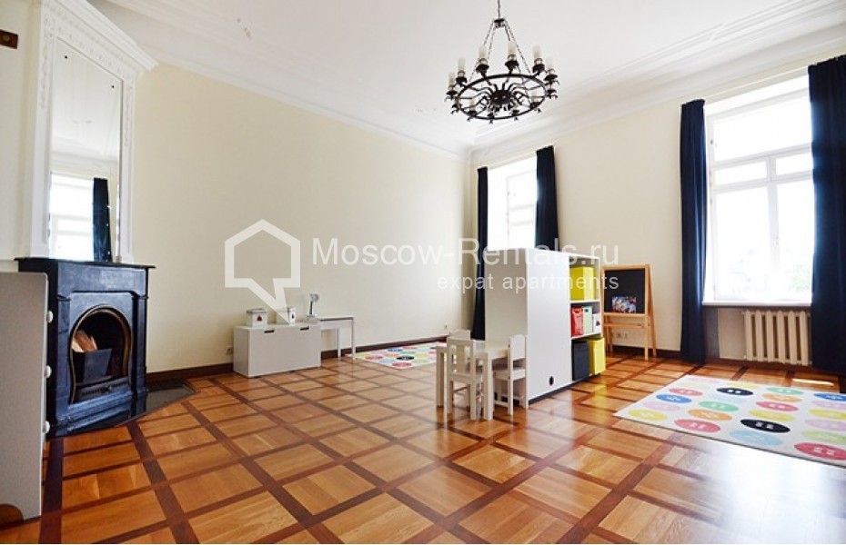 Photo #11 5-room (4 BR) apartment for <a href="http://moscow-rentals.ru/en/articles/long-term-rent" target="_blank">a long-term</a> rent
 in Russia, Moscow, Armyanskyi lane, 7