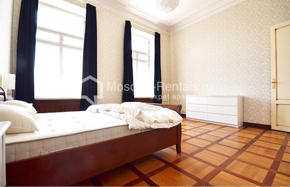 Photo #18 5-room (4 BR) apartment for <a href="http://moscow-rentals.ru/en/articles/long-term-rent" target="_blank">a long-term</a> rent
 in Russia, Moscow, Armyanskyi lane, 7