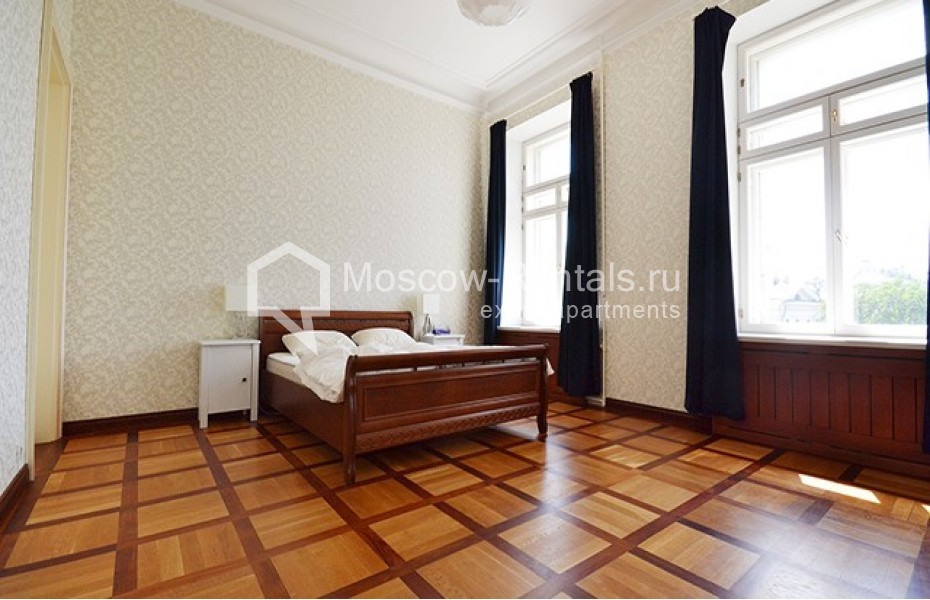 Photo #15 5-room (4 BR) apartment for <a href="http://moscow-rentals.ru/en/articles/long-term-rent" target="_blank">a long-term</a> rent
 in Russia, Moscow, Armyanskyi lane, 7