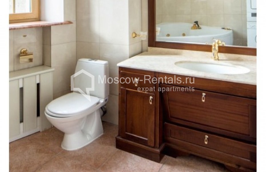 Photo #17 5-room (4 BR) apartment for <a href="http://moscow-rentals.ru/en/articles/long-term-rent" target="_blank">a long-term</a> rent
 in Russia, Moscow, Arkhangelskyi lane, 7