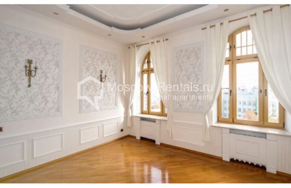 Photo #5 5-room (4 BR) apartment for <a href="http://moscow-rentals.ru/en/articles/long-term-rent" target="_blank">a long-term</a> rent
 in Russia, Moscow, Arkhangelskyi lane, 7