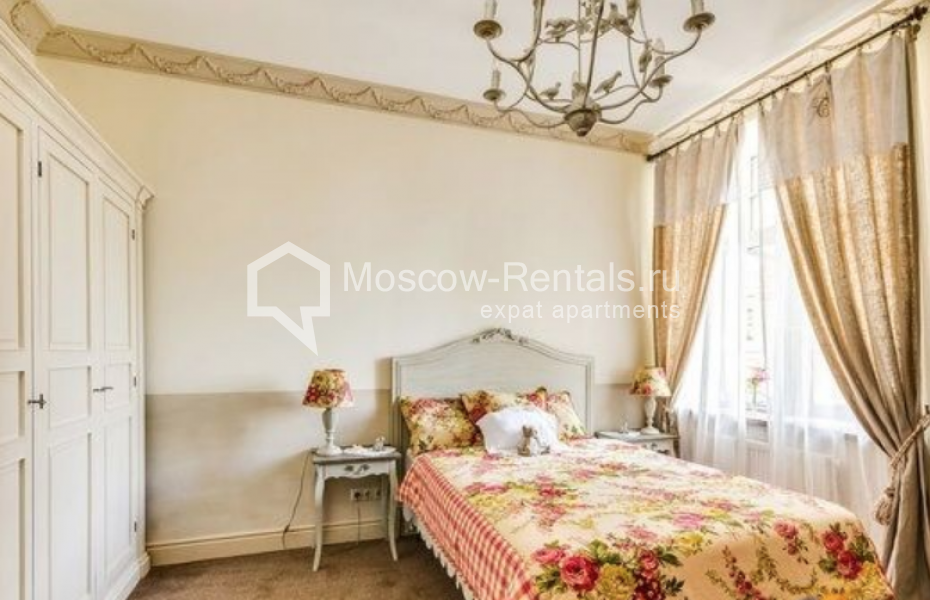 Photo #8 4-room (3 BR) apartment for <a href="http://moscow-rentals.ru/en/articles/long-term-rent" target="_blank">a long-term</a> rent
 in Russia, Moscow, B.Polyanka str, 43 С 3
