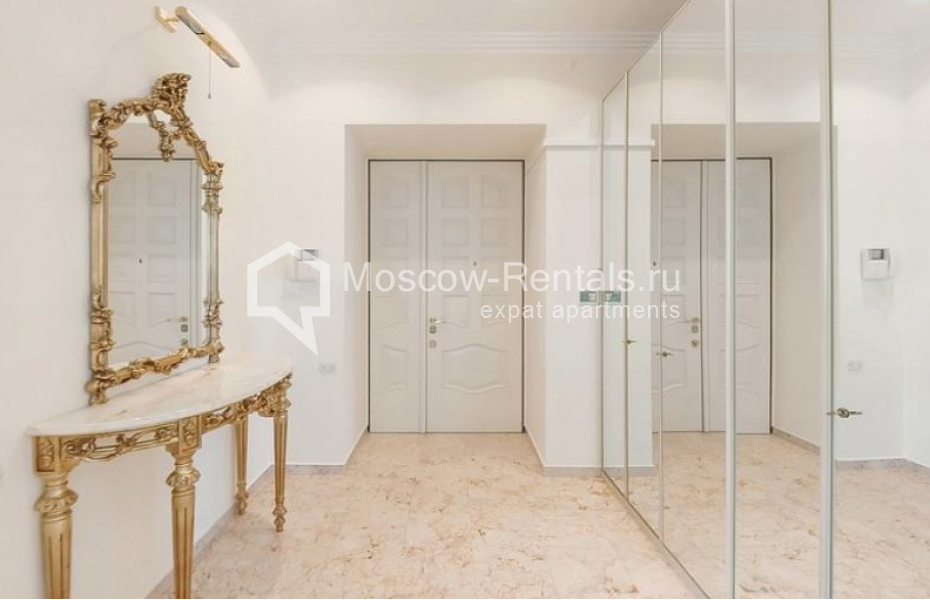 Photo #15 4-room (3 BR) apartment for <a href="http://moscow-rentals.ru/en/articles/long-term-rent" target="_blank">a long-term</a> rent
 in Russia, Moscow, B. Ordynka str, 67