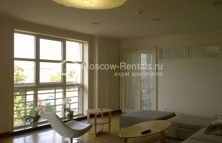 Photo #2 4-room (3 BR) apartment for <a href="http://moscow-rentals.ru/en/articles/long-term-rent" target="_blank">a long-term</a> rent
 in Russia, Moscow, B. Yakimanka str, 50