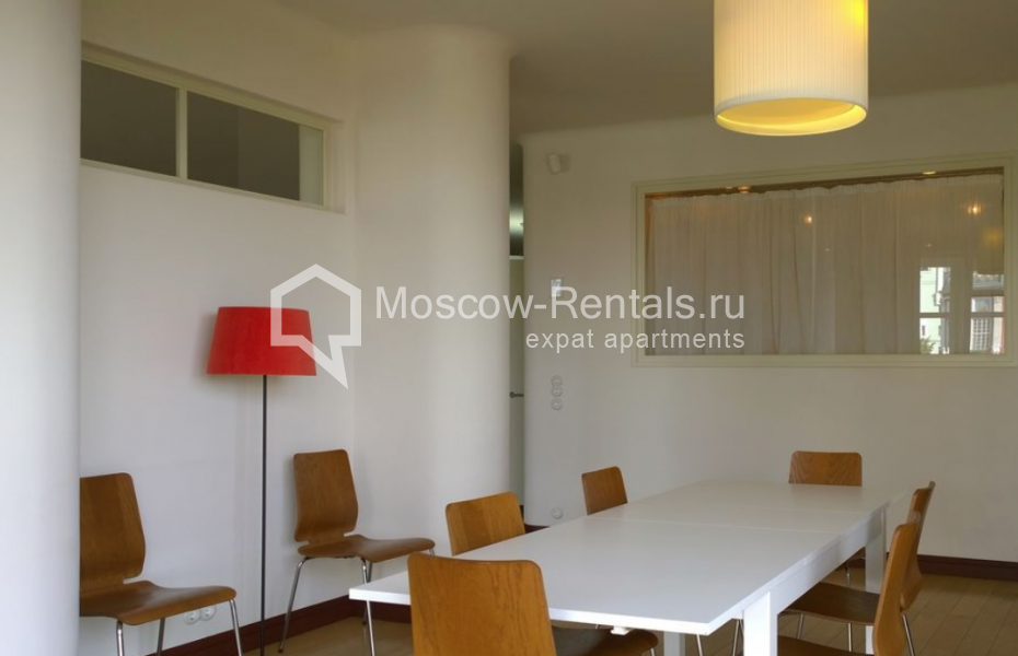 Photo #11 4-room (3 BR) apartment for <a href="http://moscow-rentals.ru/en/articles/long-term-rent" target="_blank">a long-term</a> rent
 in Russia, Moscow, B. Yakimanka str, 50